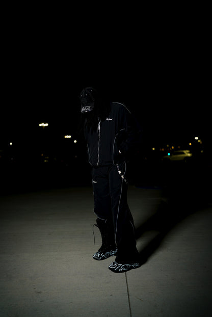 Off The Clock Tracksuit Black Set